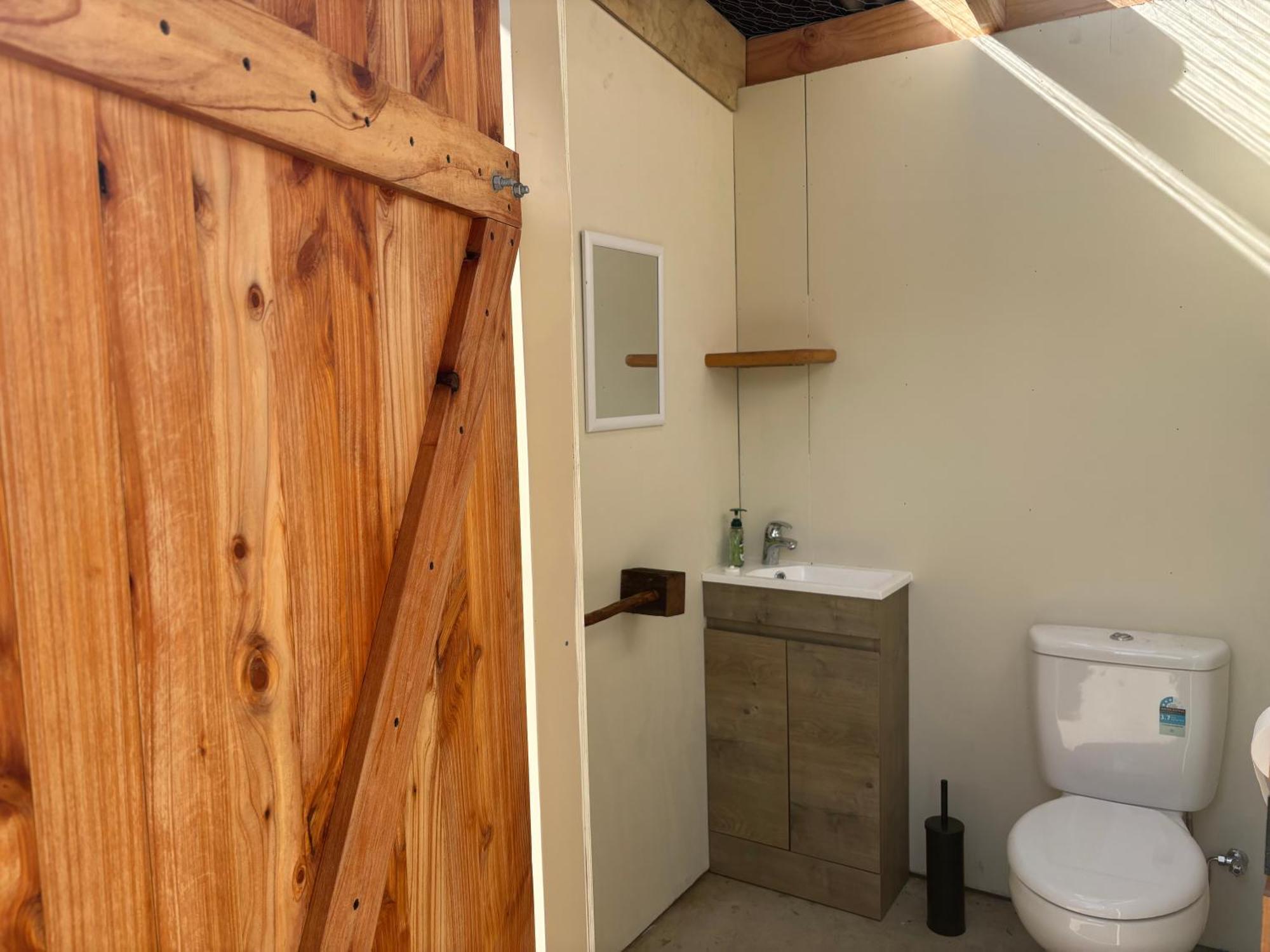 Takahuri Glamping Domes Whanganui Bagian luar foto